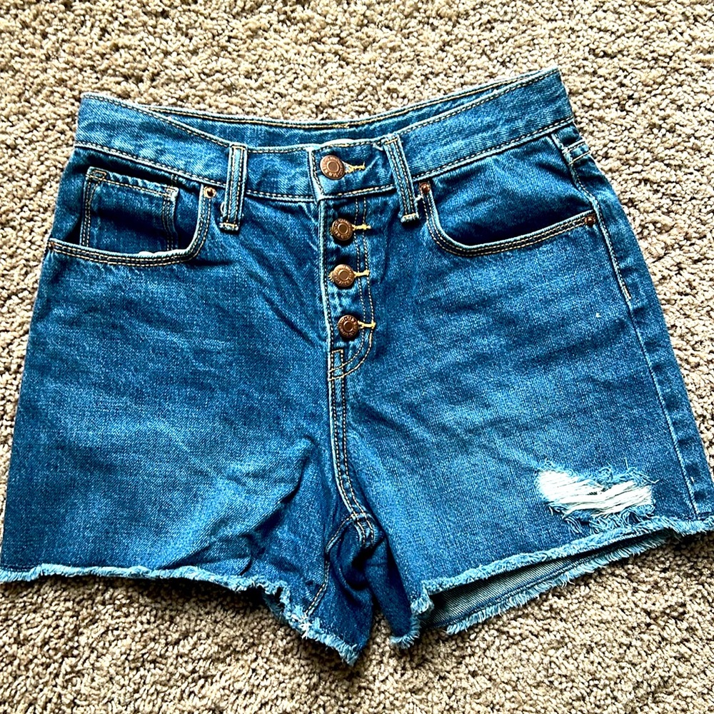 NWOT: Girls distressed size 12 Jean shorts 3 inch inseam button-fly